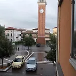 Big Brother Bed & Bed & Breakfast Treviso