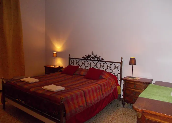 Big Brother Bed & 3*