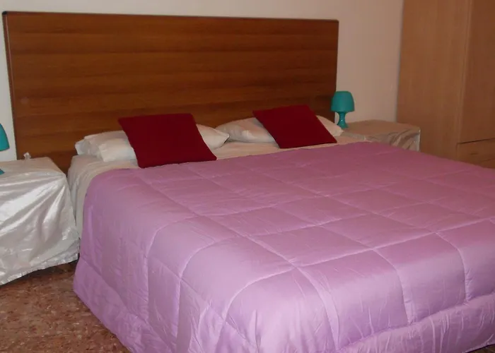 Big Brother Bed & Panzió