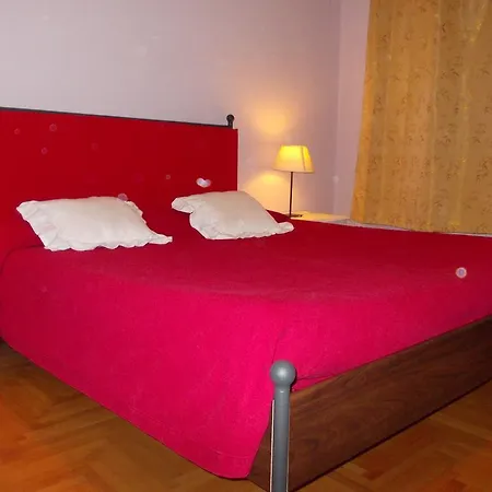 Oda ve Kahvaltı Big Brother Bed &